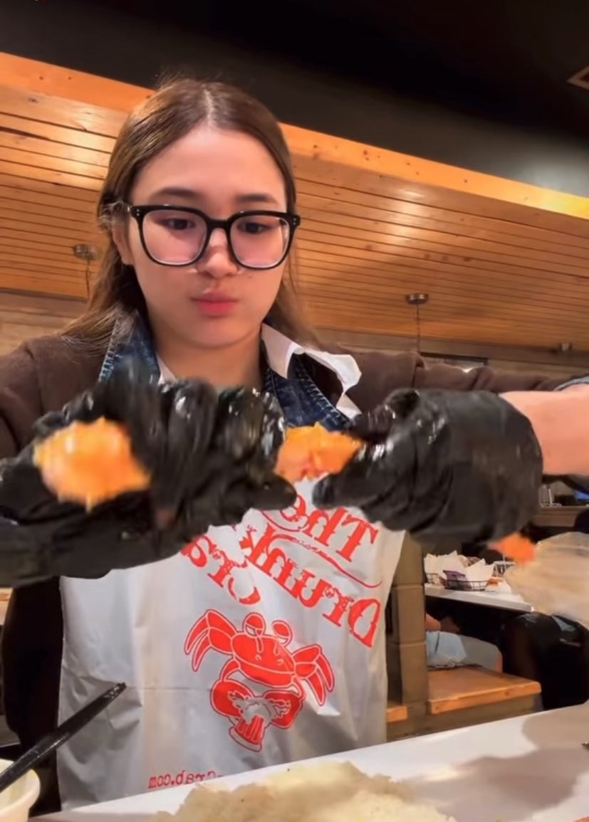 beige ౨ৎ tweet media