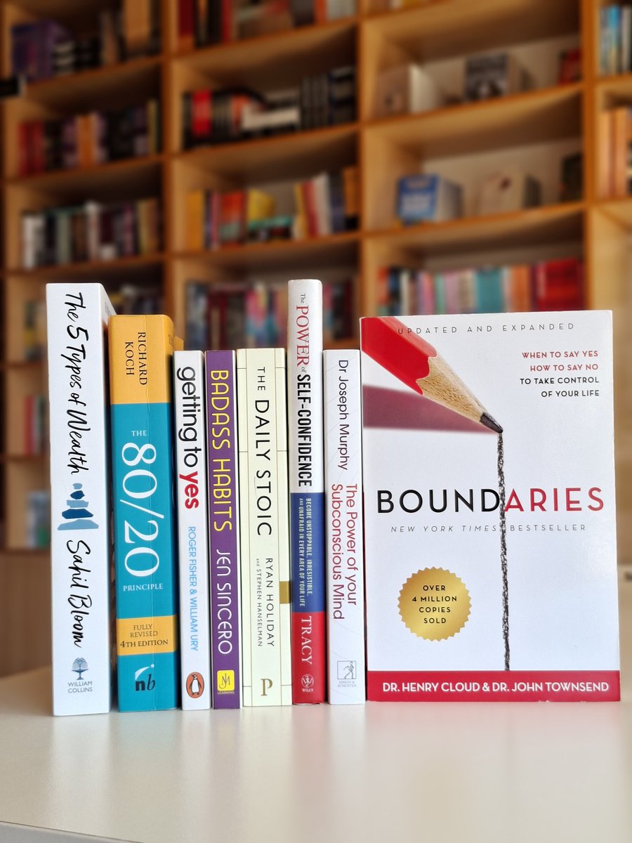 C H I E F, the NuriaStore Bookseller tweet media