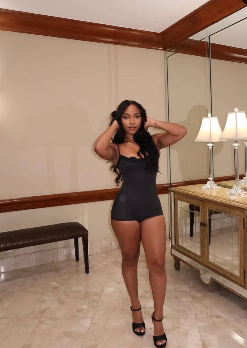 Ayla Lane tweet media