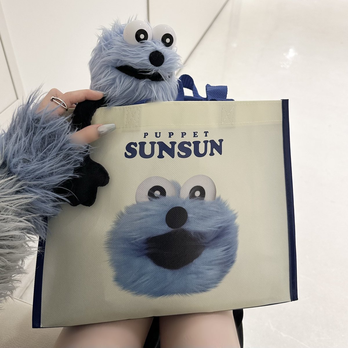 _wonu37's tweet photo. スンスンコーデでポップアップ行ってきた🫧
.
#puppet_sunsun  #パペットスンスン https://t.co/JnRmozYAL5