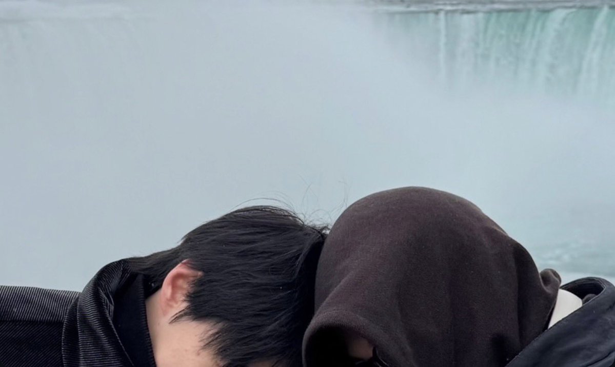 neenny𝓙eong tweet media