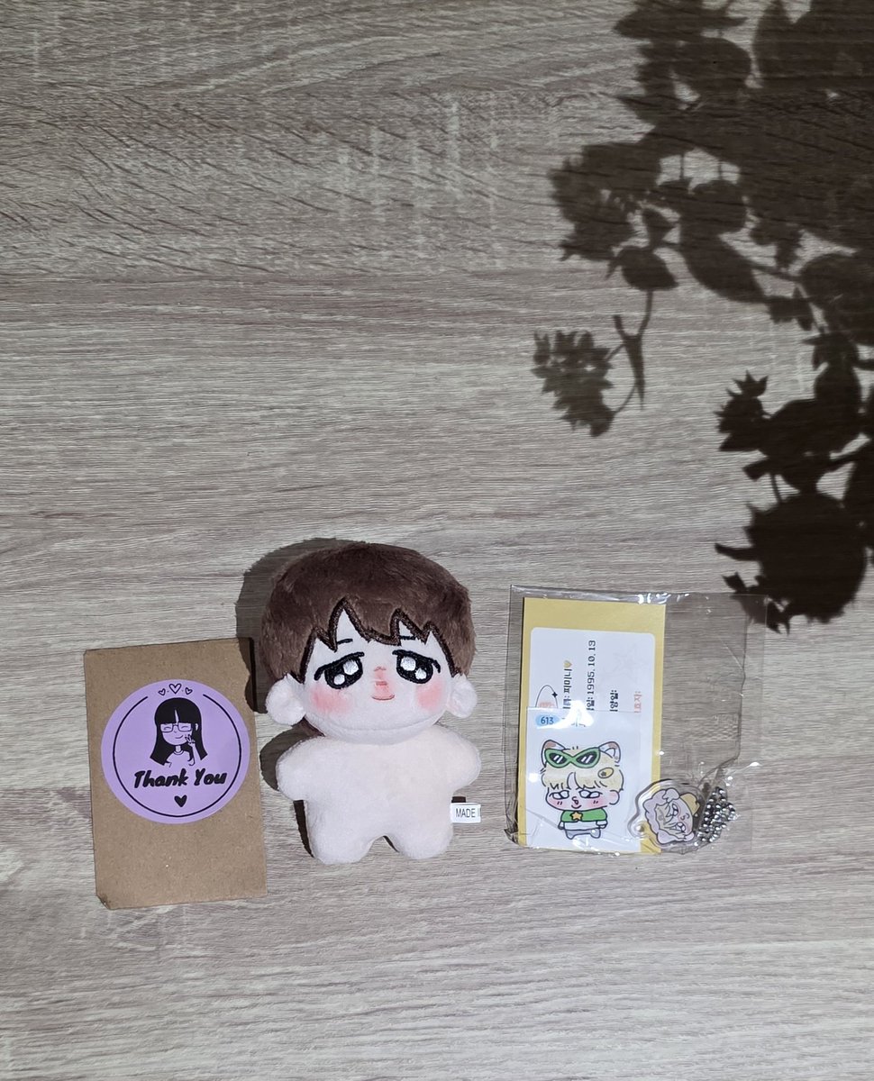 Thank you again <a href="/TaehyungsV95/">Bee⁷🌱</a> for your help in growing my plushie collection #BeesGos