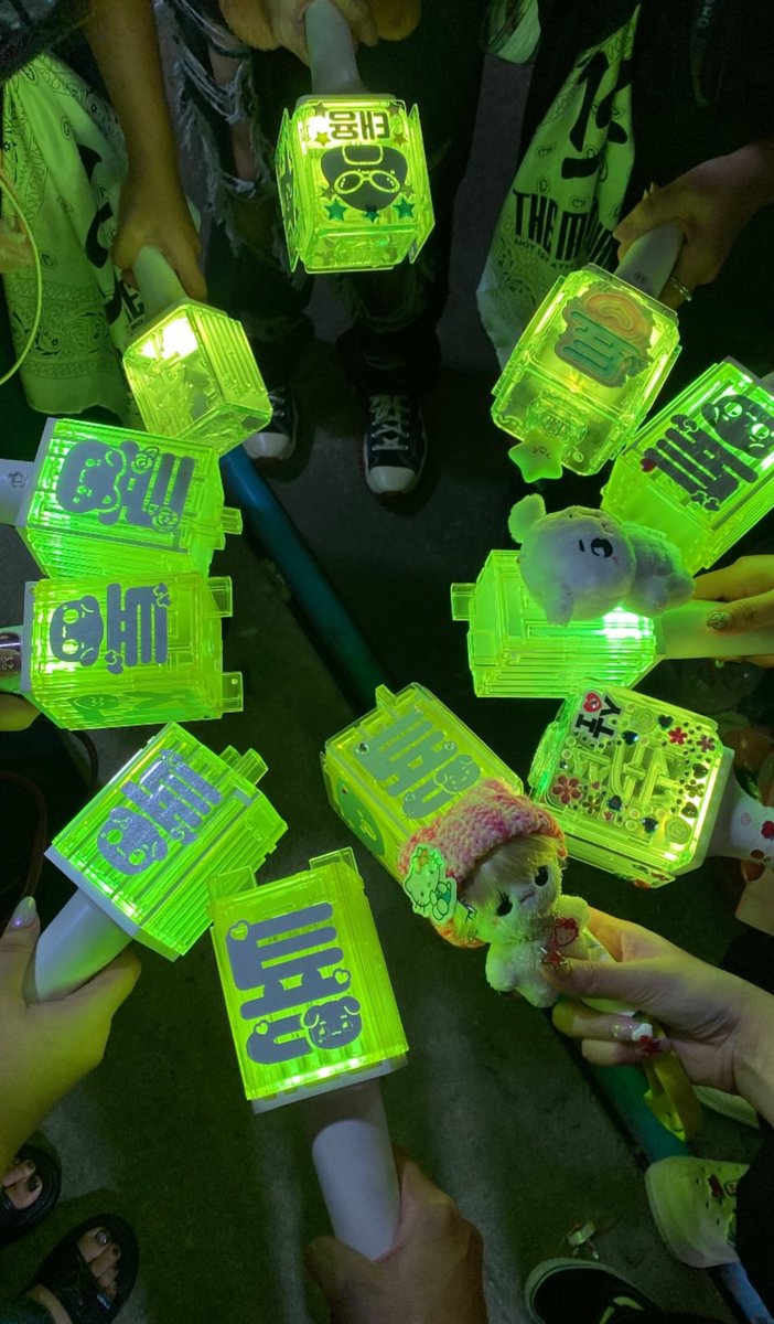 น้องลูกลี tweet media