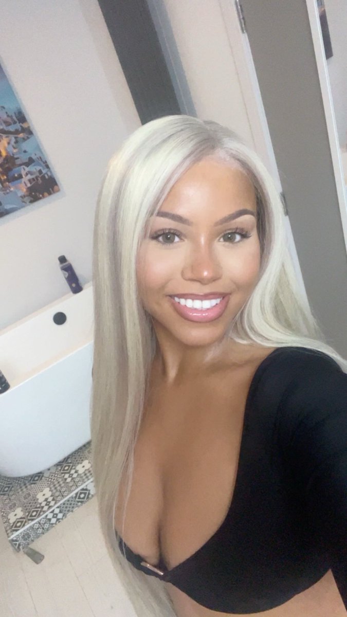 Ellesse🇯🇲 tweet media