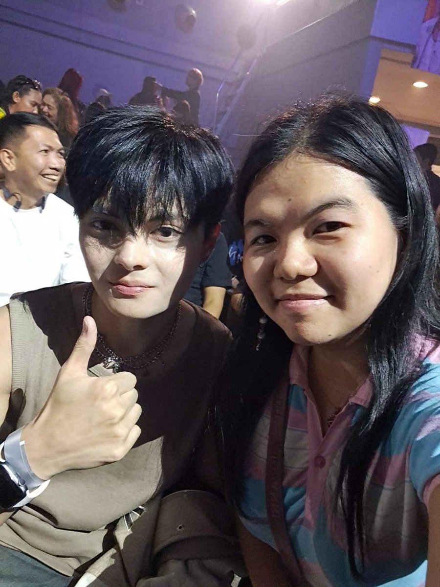 xandz34's tweet photo. With Thad of New:ID 😍
#1stone #1stOneConcert #1stoneall1n #1stoneall1nconcert #NewID_Thad @ThadSune
📷  Jan 18 2026 @newid_thad https://t.co/MYf8N33ro4
