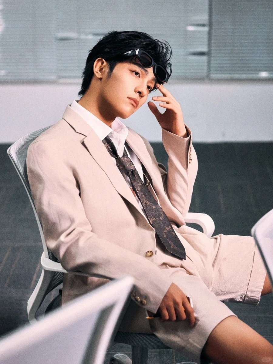 文俊bei | 奖励 • chusanliuyi era tweet media