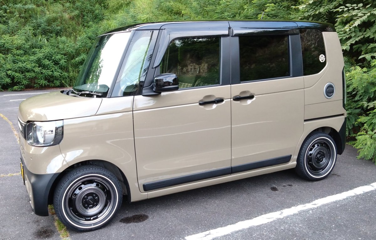 LH_CG891 tweet media