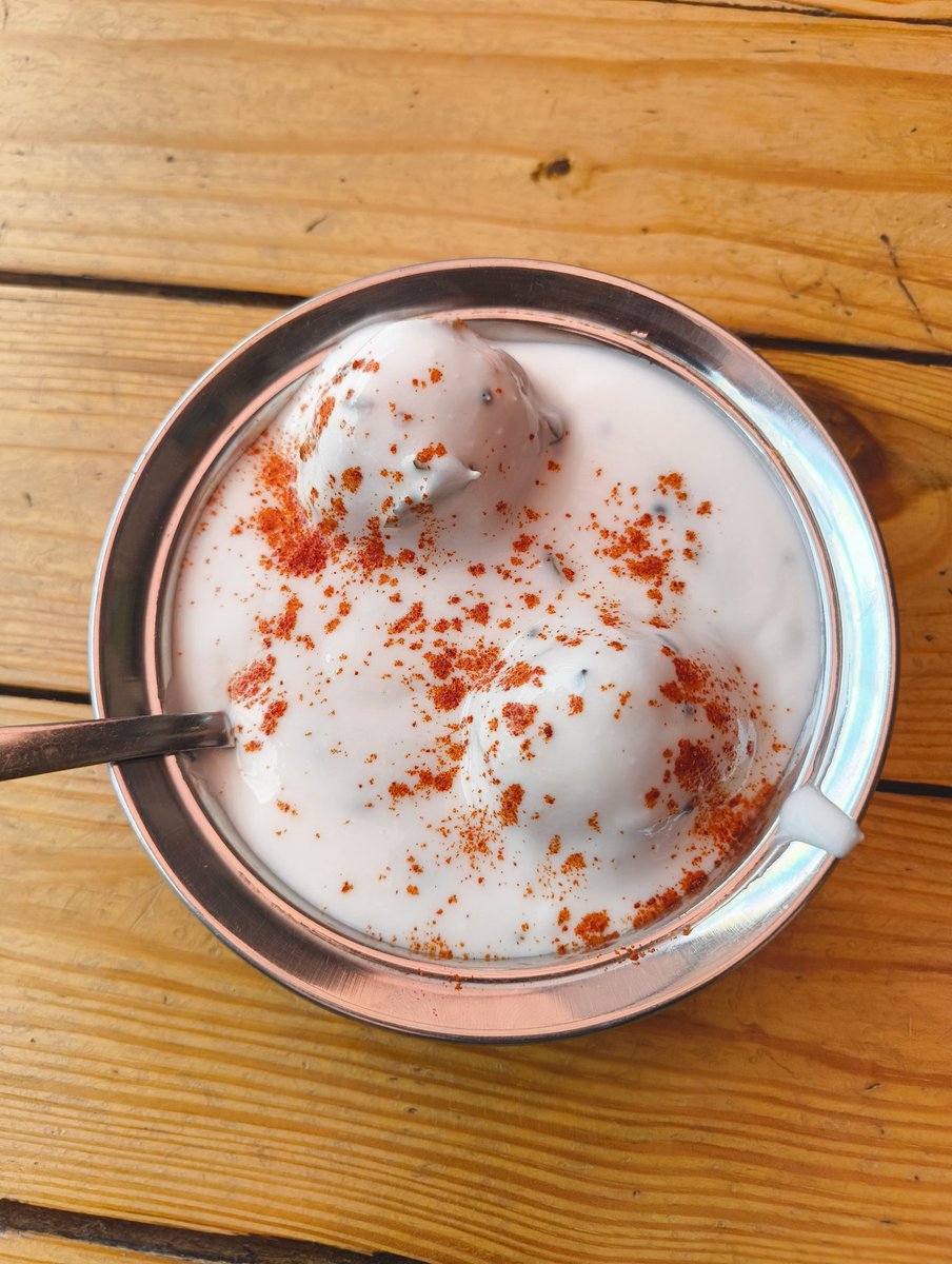 सम्राट™ tweet media