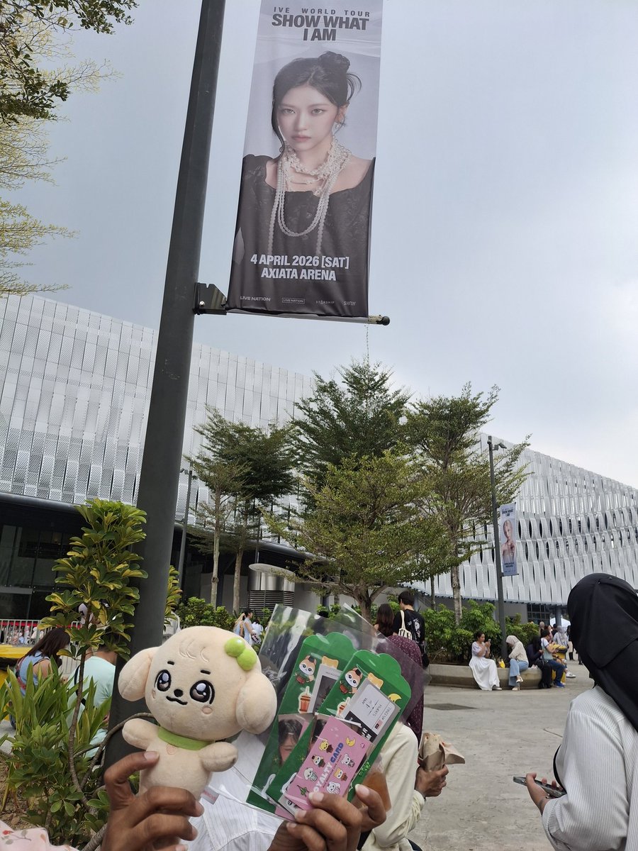 aien ☕ tweet media