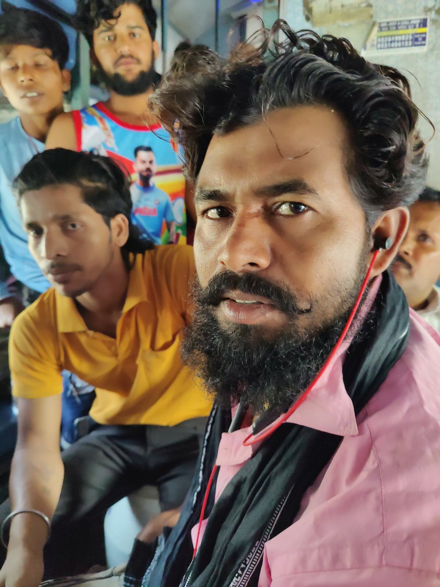 VIKASH2959's tweet photo. @RailYatri 
@RPF_INDIA 
@RailMinIndia 
Travelling in 12295 on 03/04/26 from smvt to Danapur 
Bathroom blocked 
Unauthorised passengers on board to S-3 creating nonsense to passengers 
KINDLY DO THE NEEDFUL https://t.co/HTxrwGNzLS