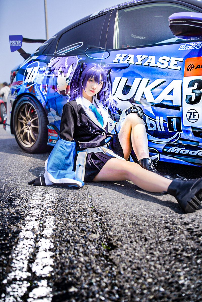 m.photo Collection tweet media