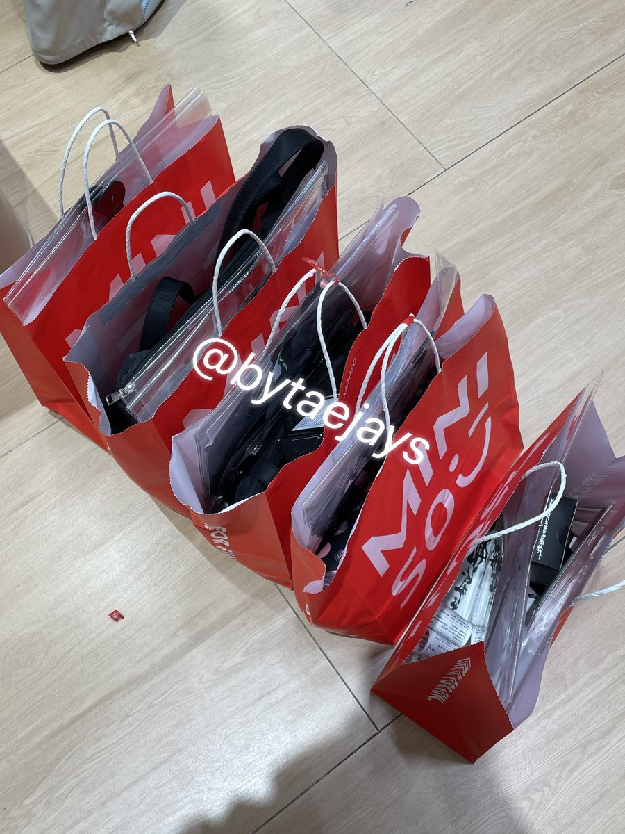 lucky Iz💤🍀 JAYPRIL 🐈‍⬛ tweet media