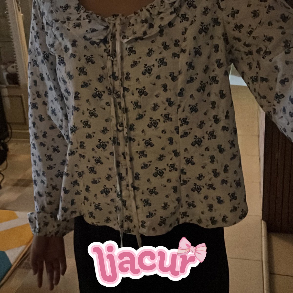 ljacur's tweet photo. se cakep ini 60k aja, brand colorbox pula 😔 https://t.co/ENZQRemNL9