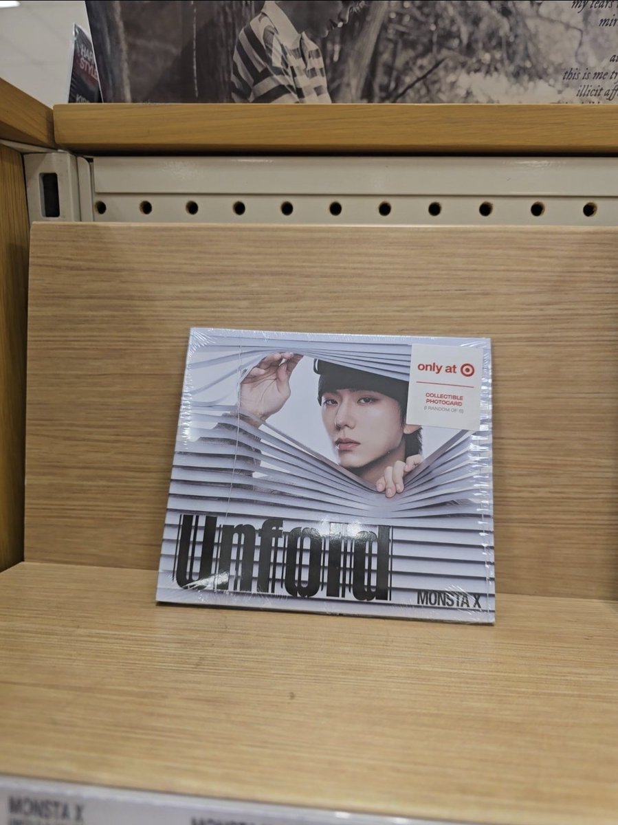 marmotisha's tweet photo. went to #MyLocalTarget and there was only a digipack left on the shelves 😁 I did ask a team member and he got me a set from the back 🤭 #MONSTAX #몬스타엑스 #Unfold #언폴드 #MONSTA_X_POPUP #hello82 #82giveaway in San Diego CA https://t.co/3m6imivuec