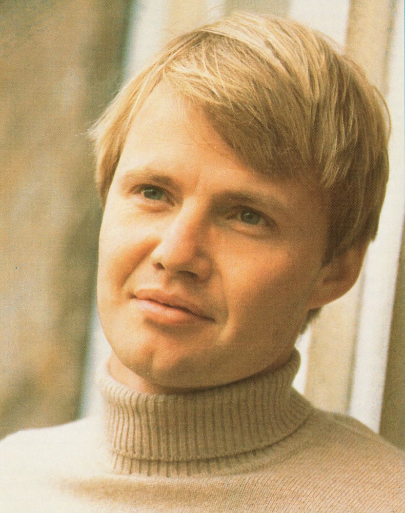 KrysAnne tweet media