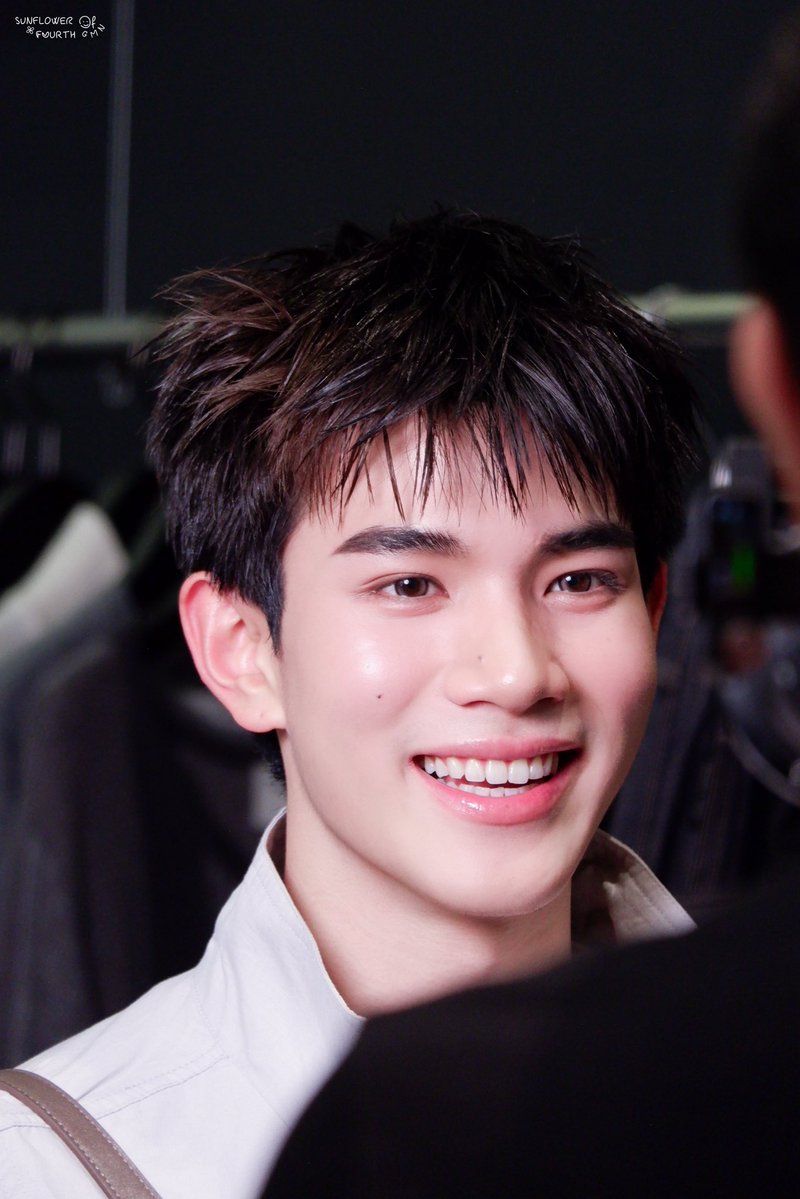 𝑠𝑢𝑛𝑓𝑙𝑜𝑤𝑒𝑟𝑜𝑓𝐹♡𝑈𝑅𝑇𝐻 ꕤ 𝐺𝑀𝑁. 🌻🪥 tweet media