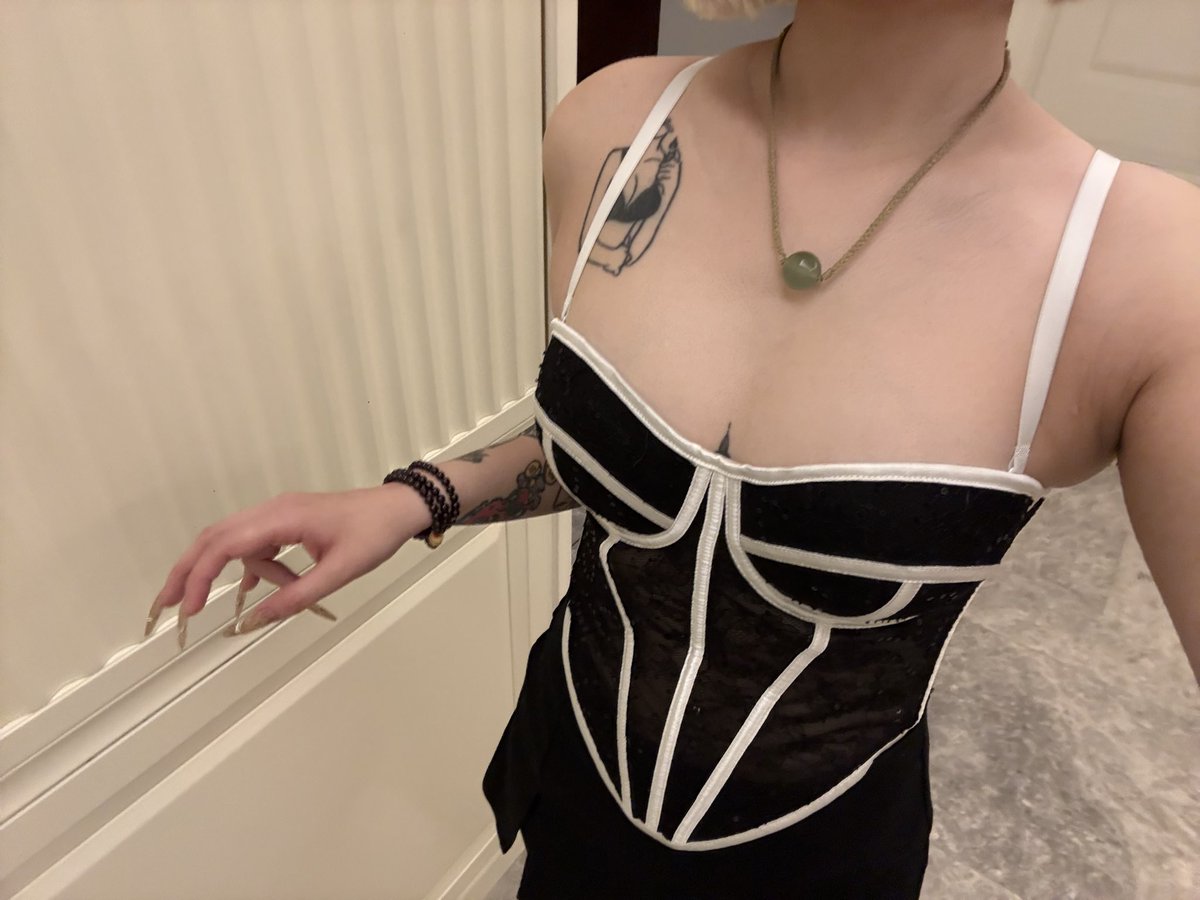 July追着杀(缺钱版) tweet media