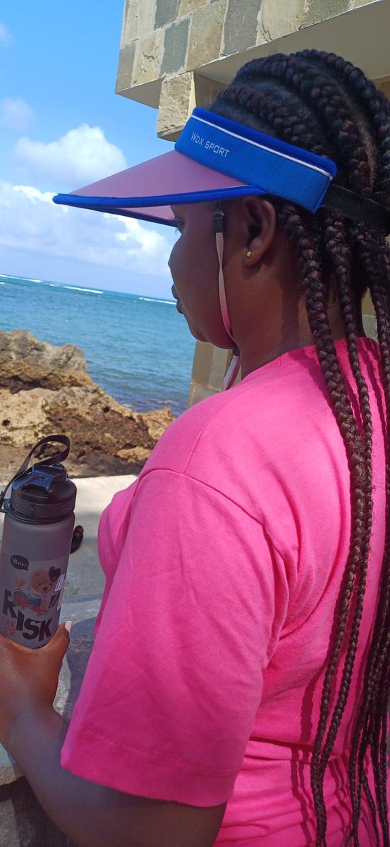 Sarah-Virtual Booth tweet media