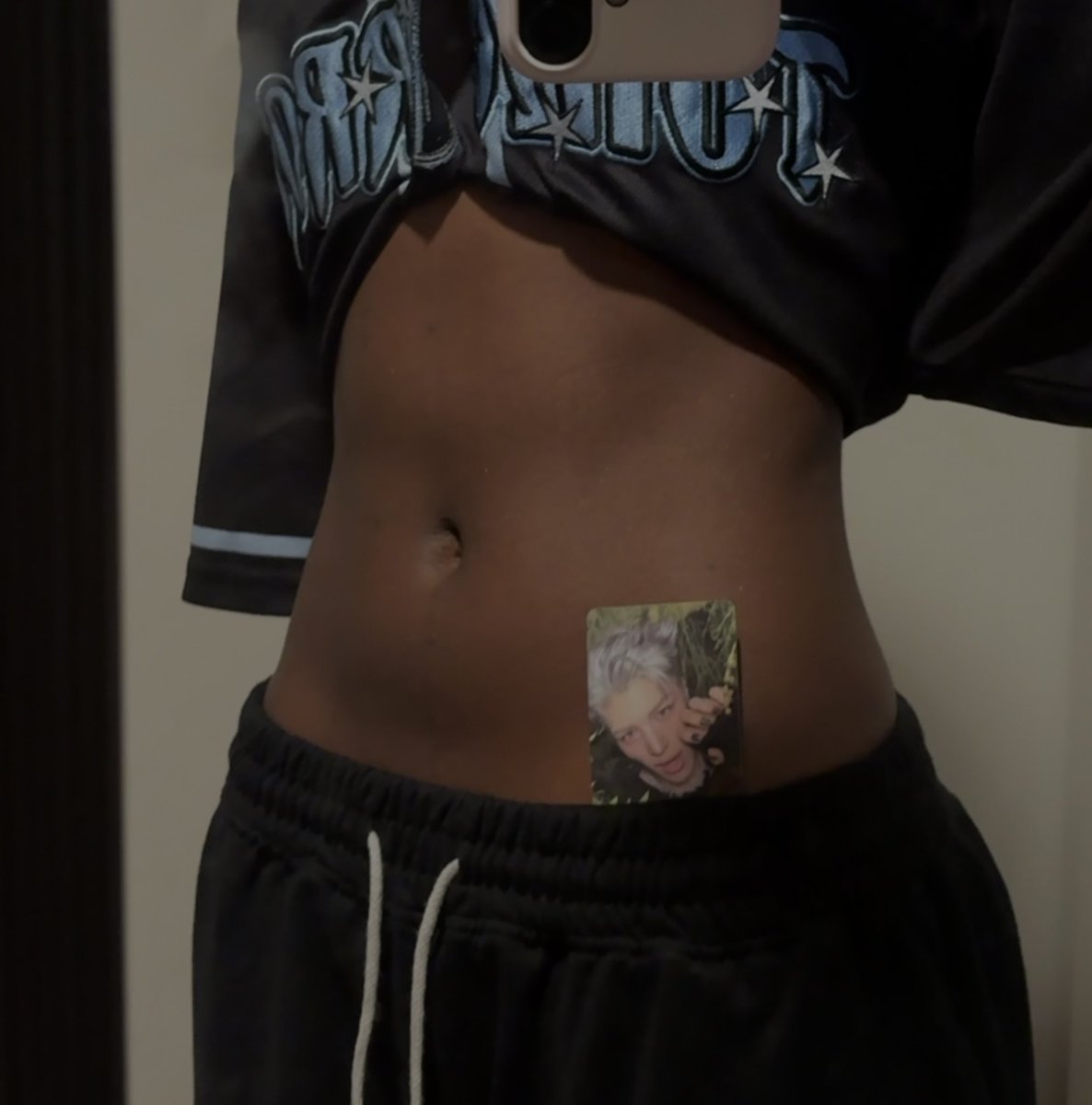 ode to vee ໒꒱ on fire ★ .ᐟ⋆ tweet media