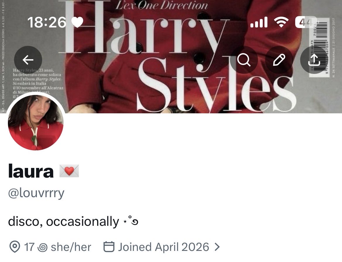 laura 💤 tweet media