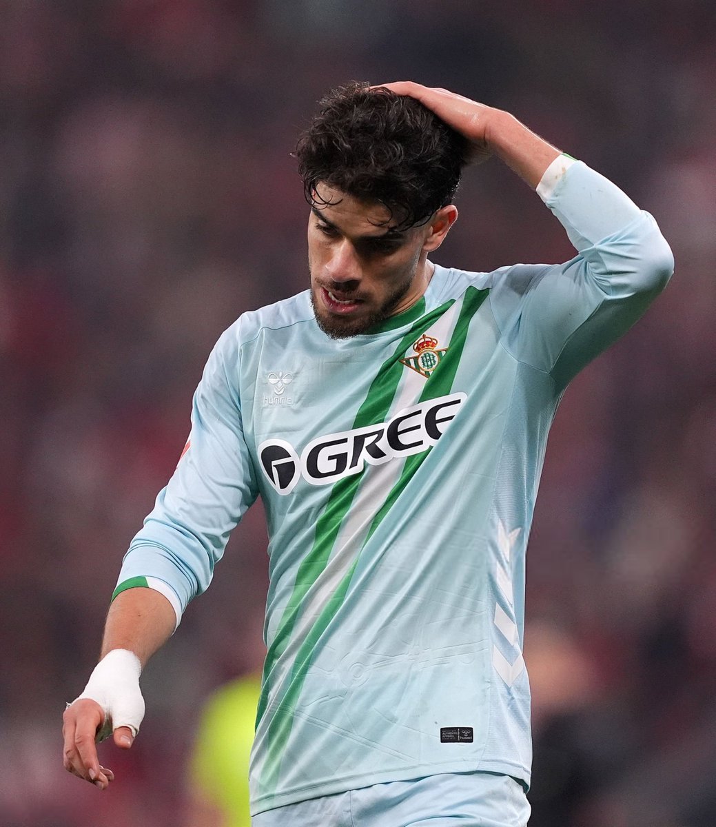 FCB World tweet media