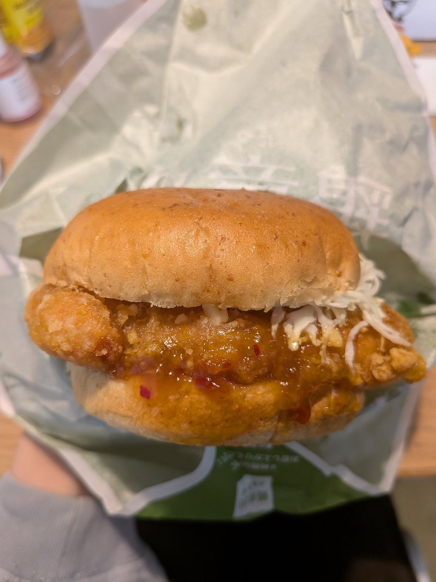 ら苦悩 tweet media