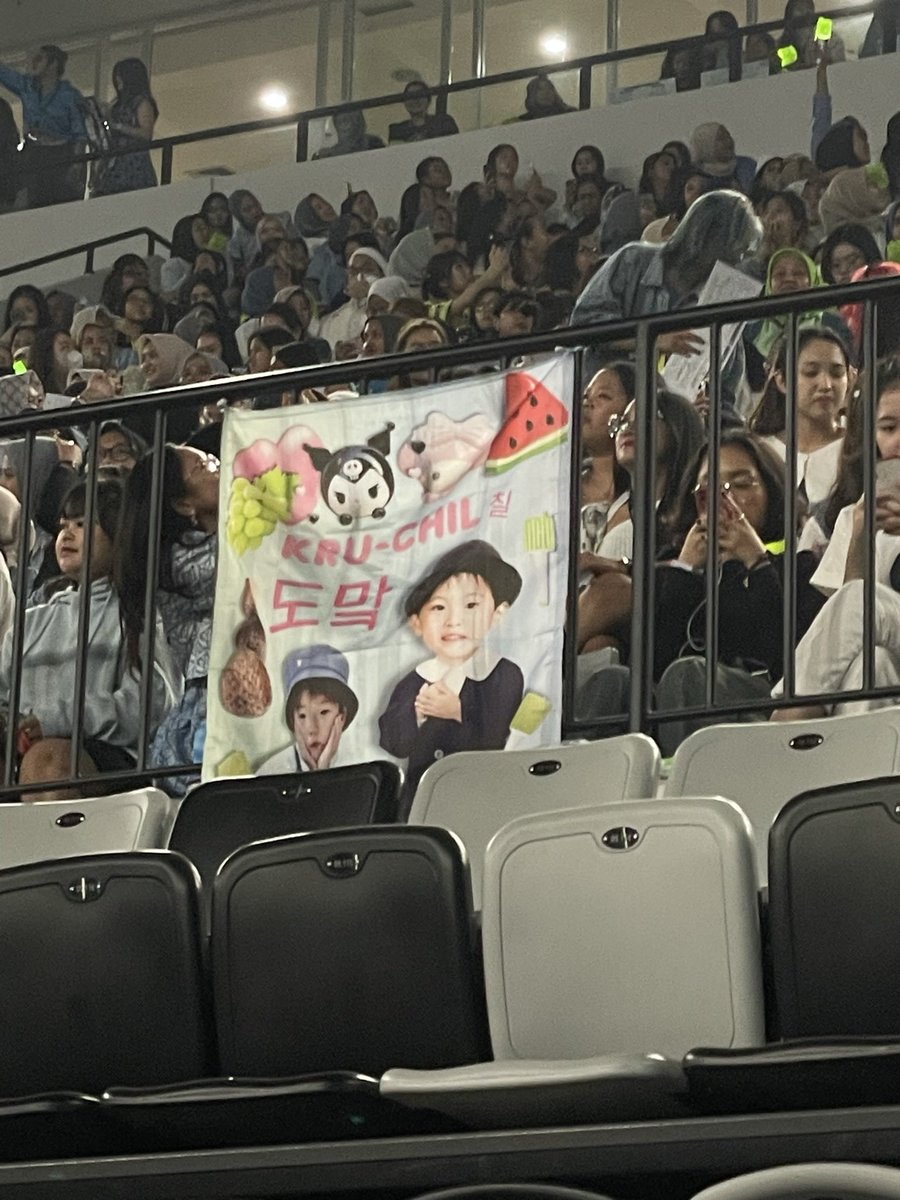 miu⋄☄︎ tweet media