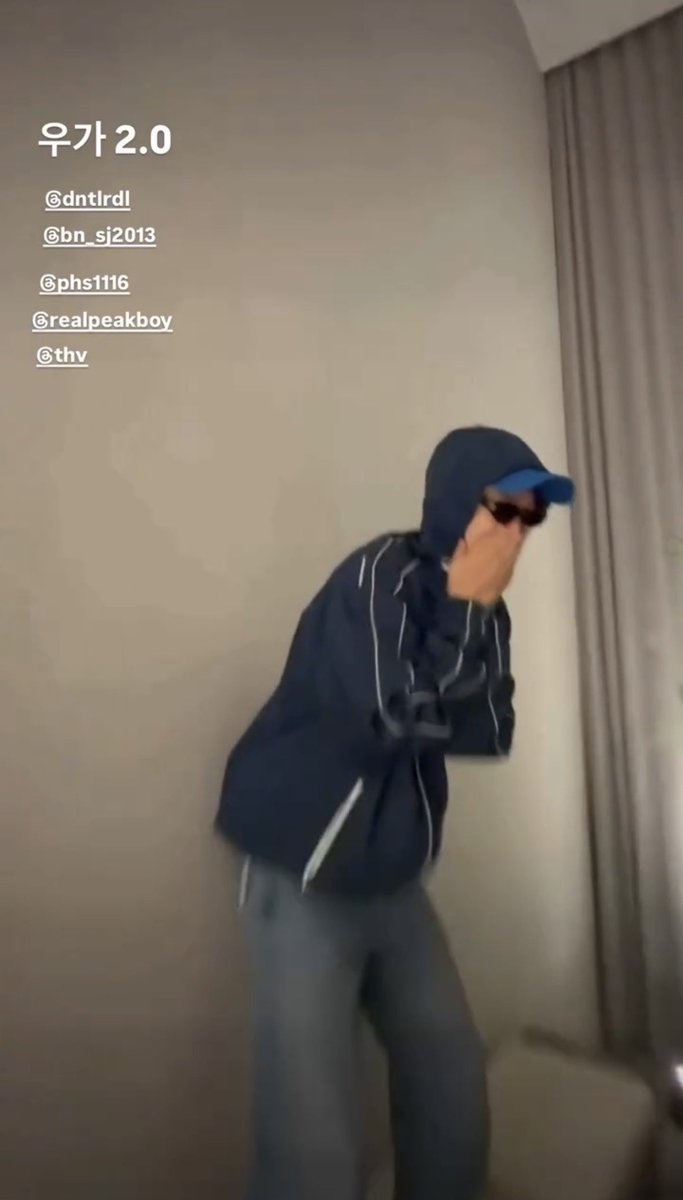 んが🦒 tweet media