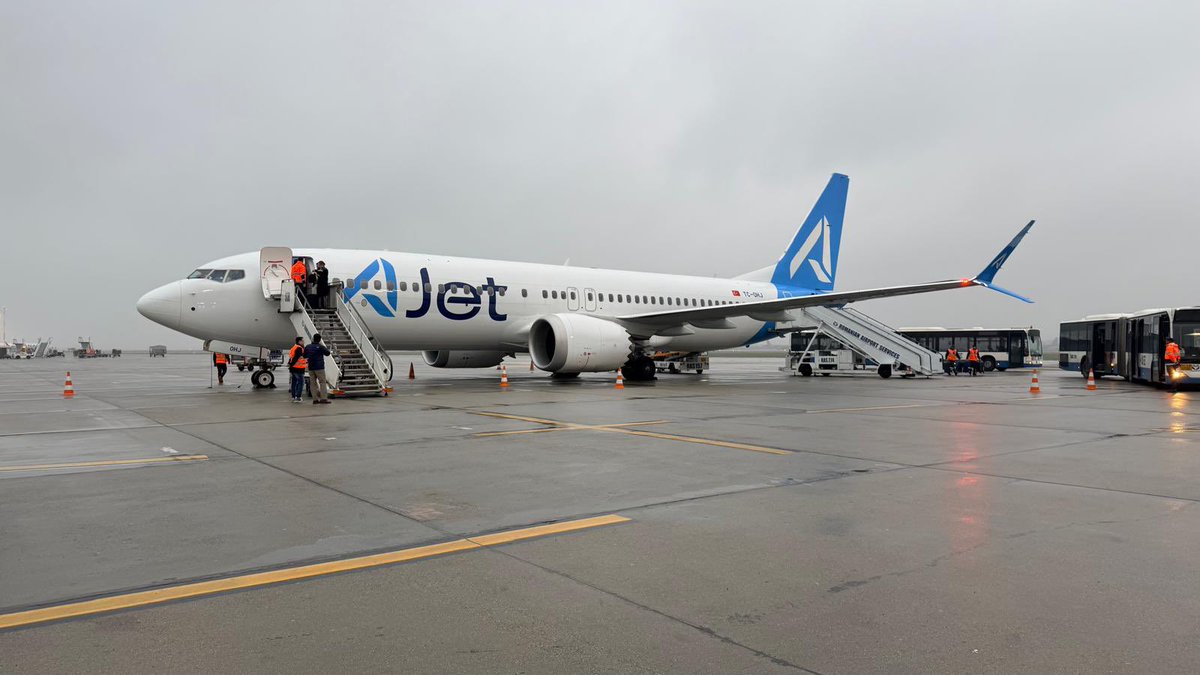 BoardingInfo tweet media