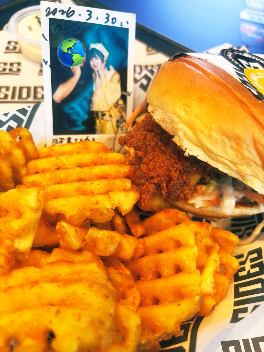 ウィリー Willie 💭💛 シンガポール tweet media