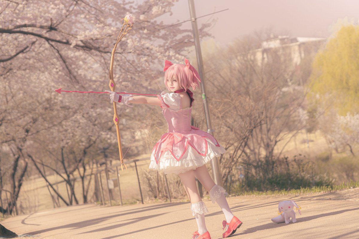 오로지라운지 tweet media