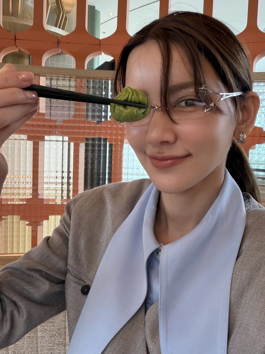 Amena Gul tweet media