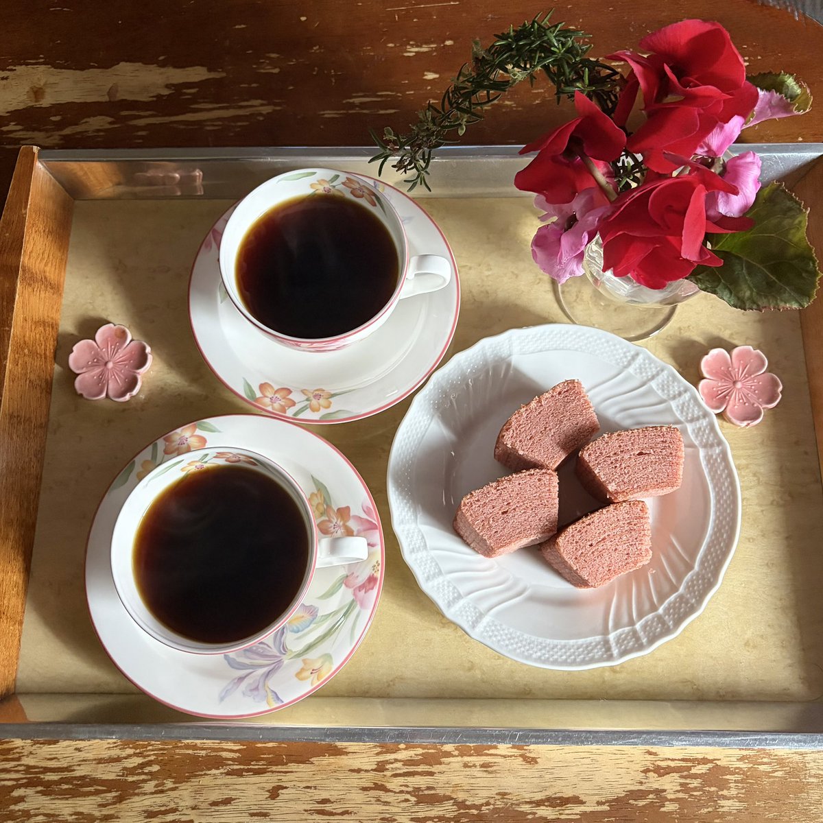 たにりり『よき食べ手』 tweet media