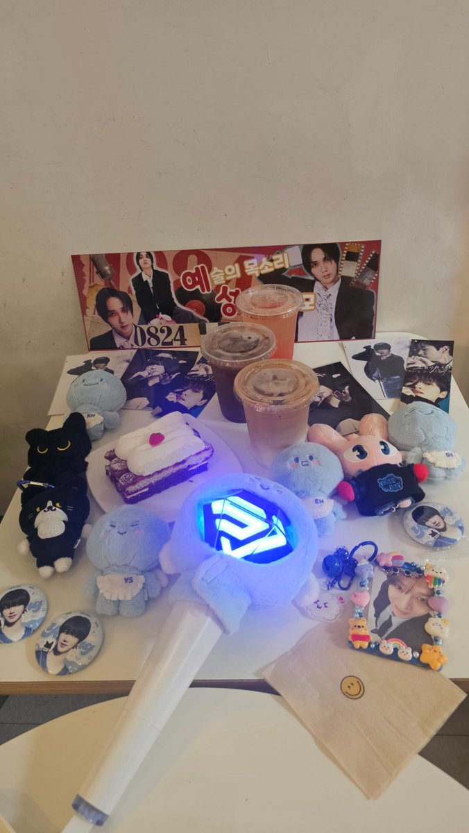 min981212's tweet photo. #SUPERSTARSMTOWM
#슈퍼스타아에스엠타운
Let's go ss10 encore https://t.co/pc0ROkzDVb