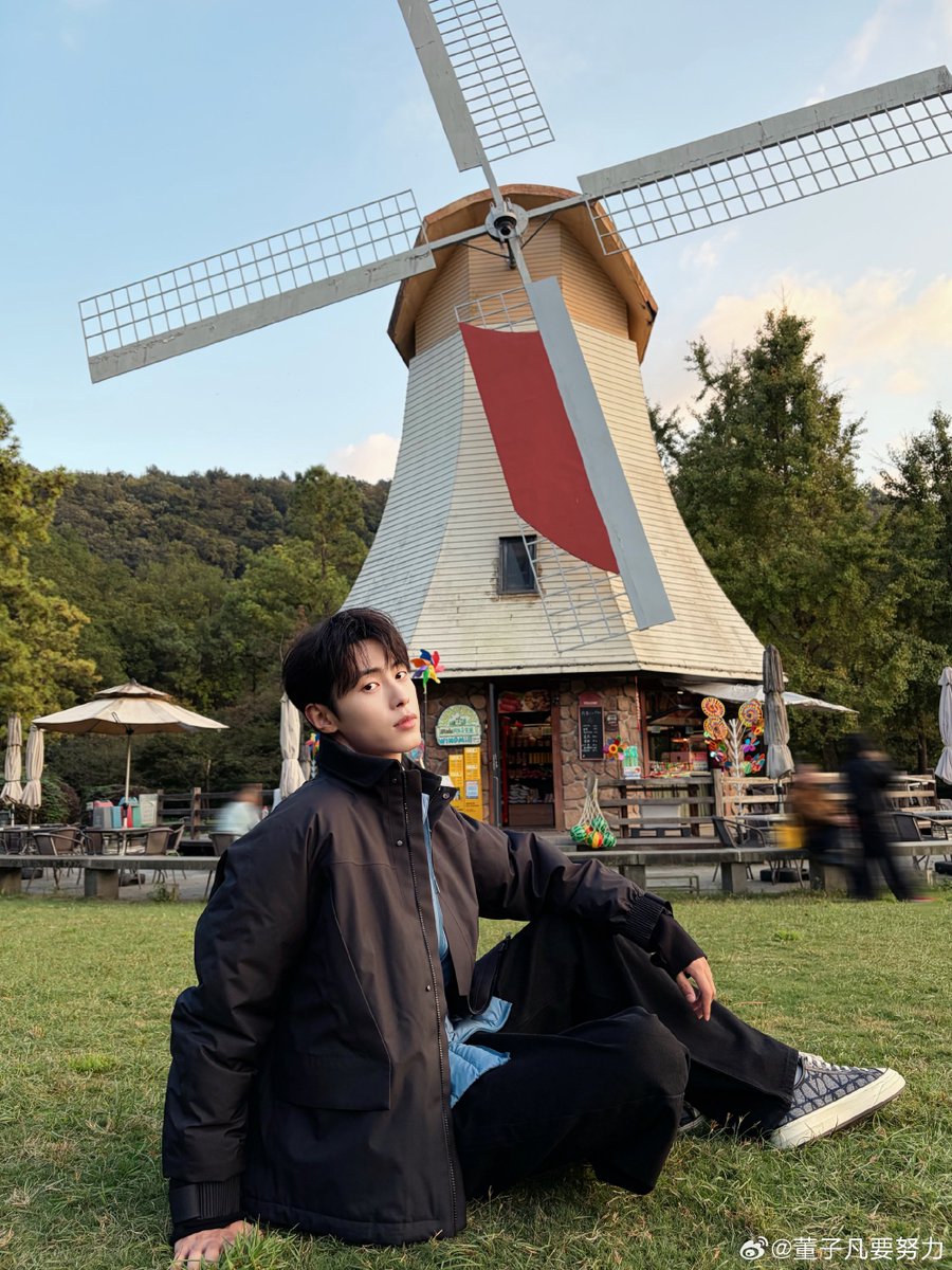 Askara Semesta tweet media