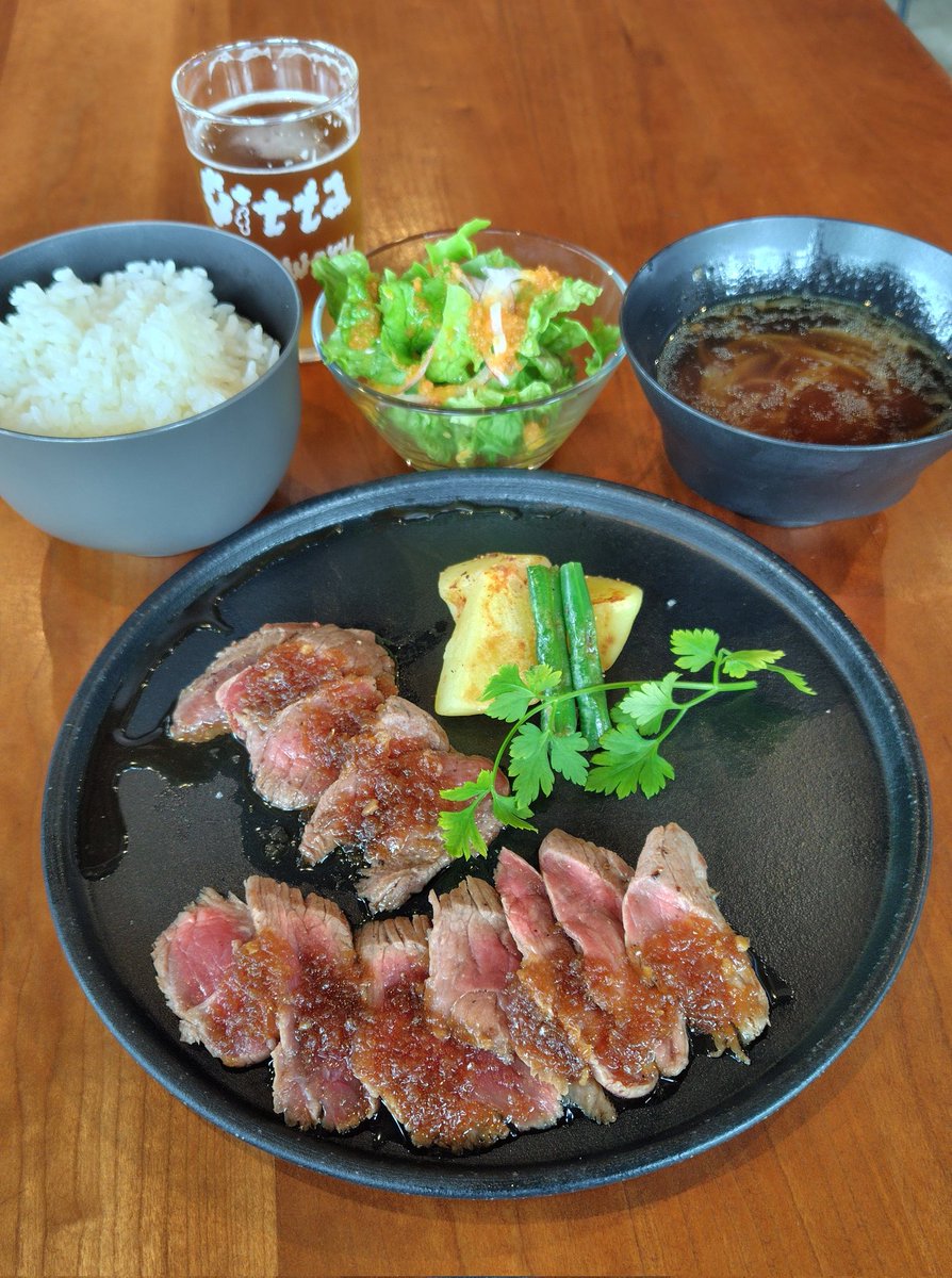 あやの** tweet media