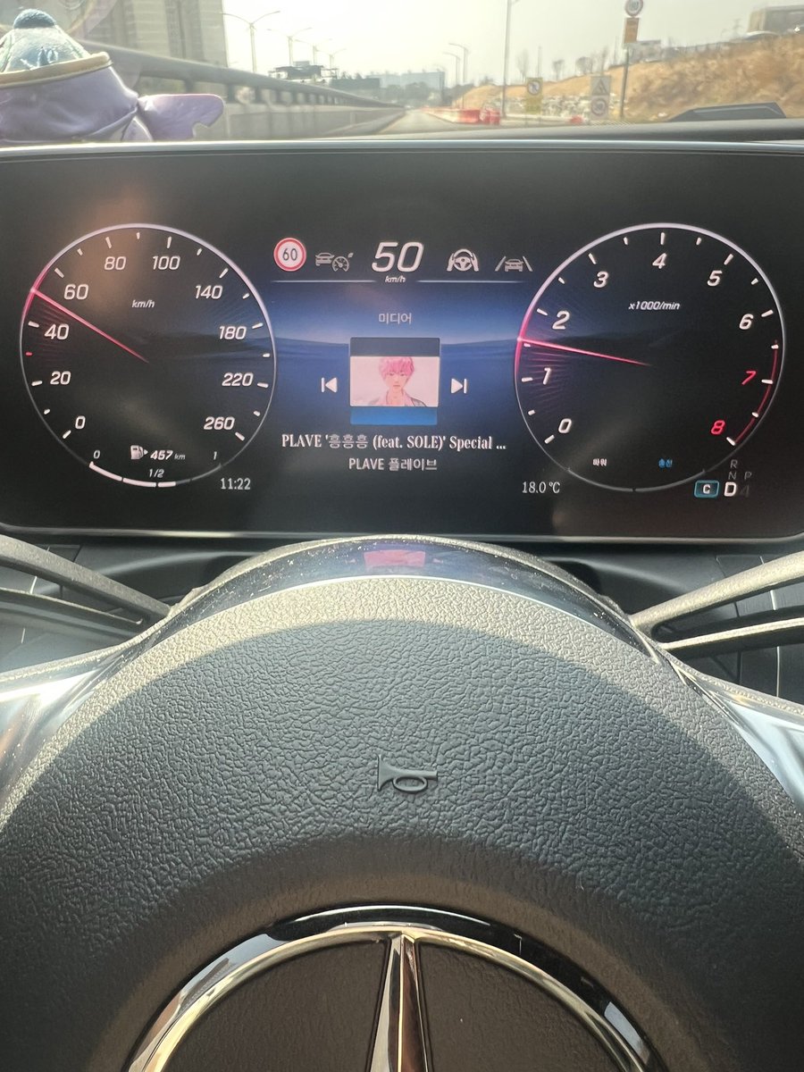 VersaBamby tweet media