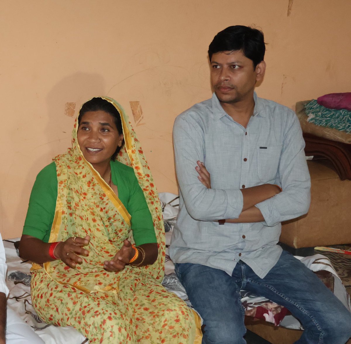 कुशलगढ़ विधायक श्रीमती रमीला खड़िया जी को जन्मदिवस की हार्दिक बधाई एवं शुभकामनाएँ। मैं ईश्वर से आपके उत्तम स्वास्थ्य एवं सुदीर्घ जीवन की कामना करता हूँ।💐🎂

<a href="/Ramilahurting/">Ramila Hurting Khadiya</a> 
<a href="/RohitHurtingIYC/">Rohit Hurting Khadiya</a>