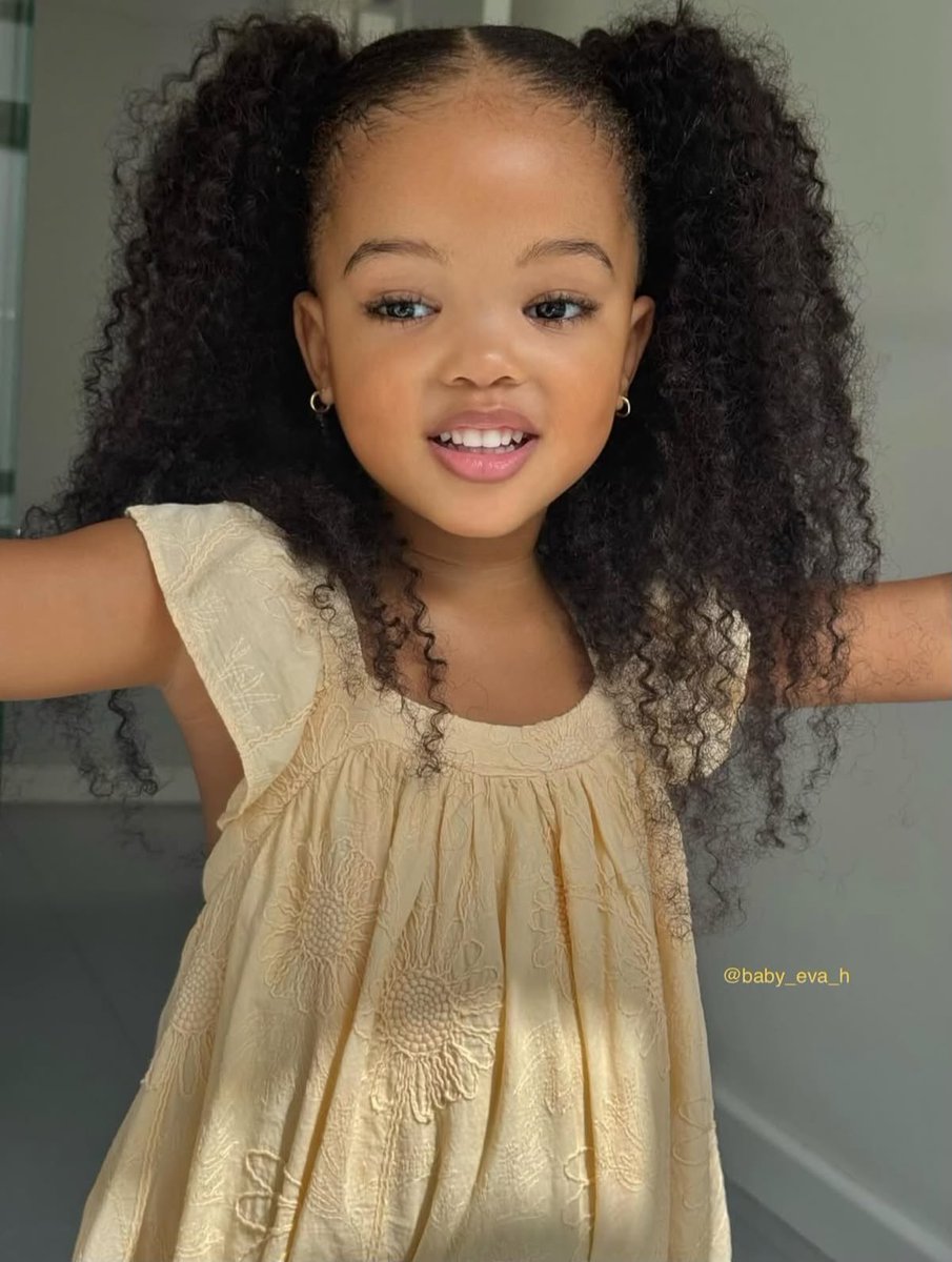 prettymimiluv 🩵🩵🦋💕 tweet media