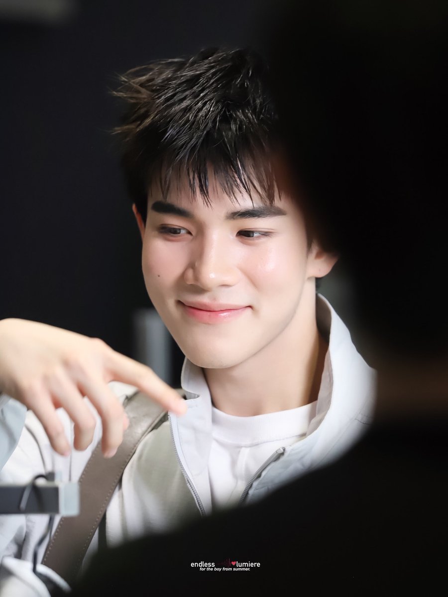 비타민 ≽🎀•⩊•^≼4 u tweet media