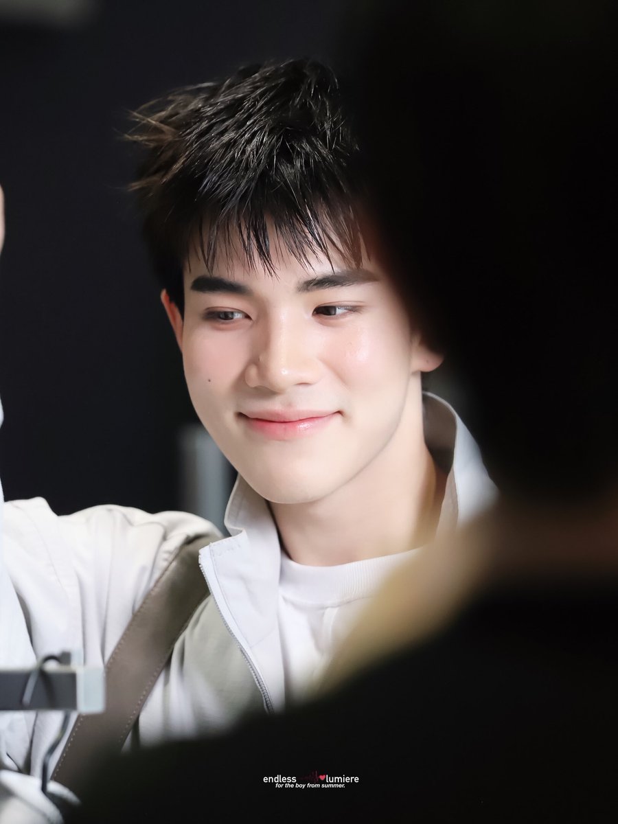 비타민 ≽🎀•⩊•^≼4 u tweet media