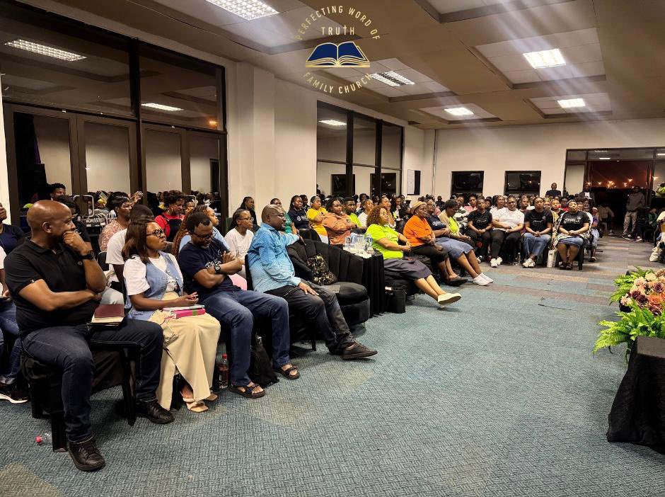 MaKhoza🍯 tweet media