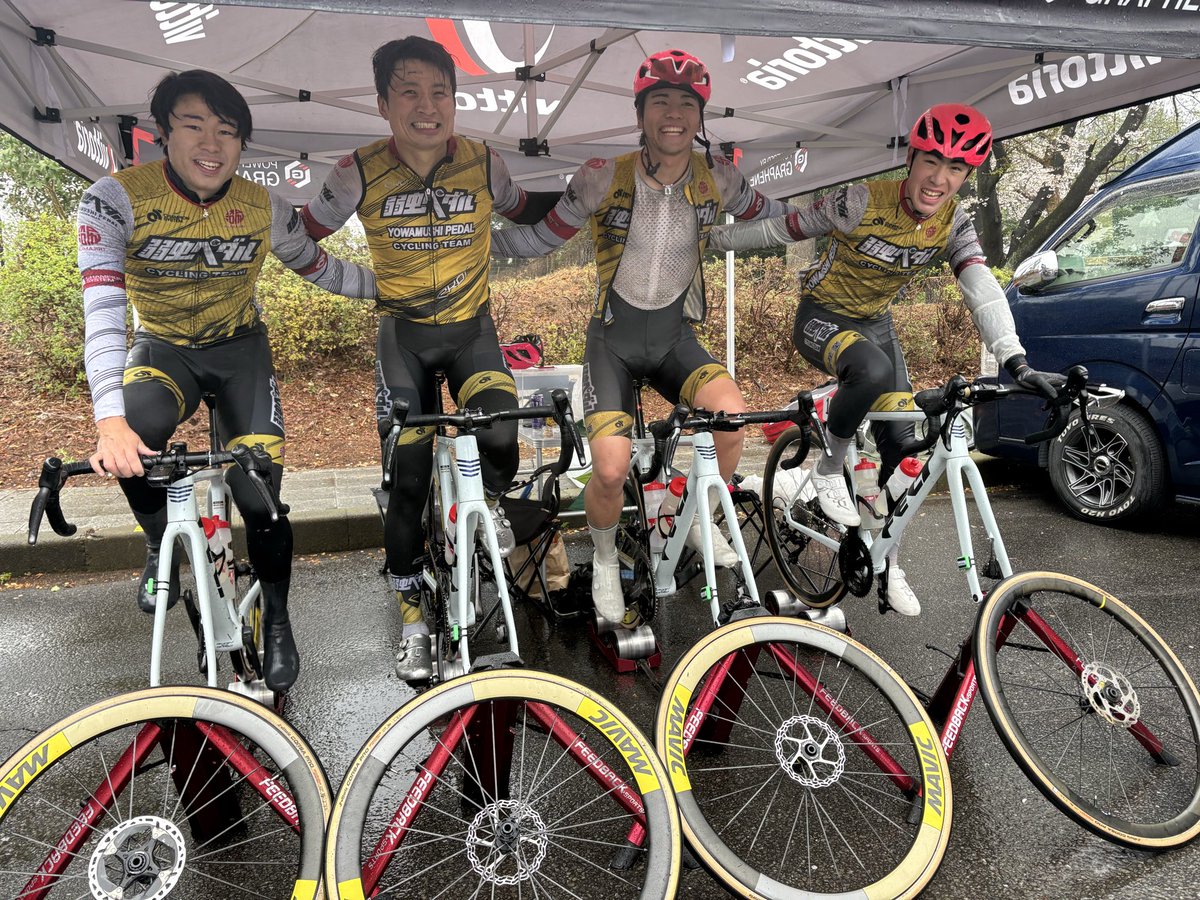 yowapedact's tweet photo. 4人しかいないJプロツアーチームなのですが、チームワークで優勝&amp;3位&amp;全員完走を果たしました！
応援ありがとうございました！！！ https://t.co/R6P2nLkVA4