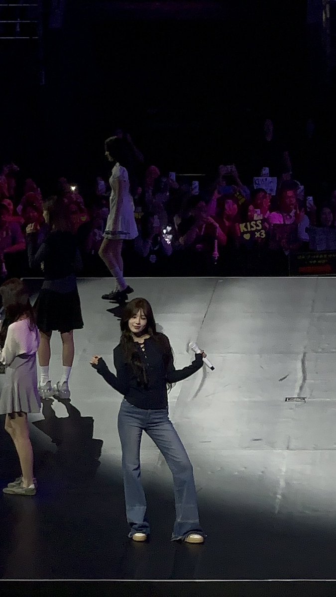 nash 🪽 tweet media