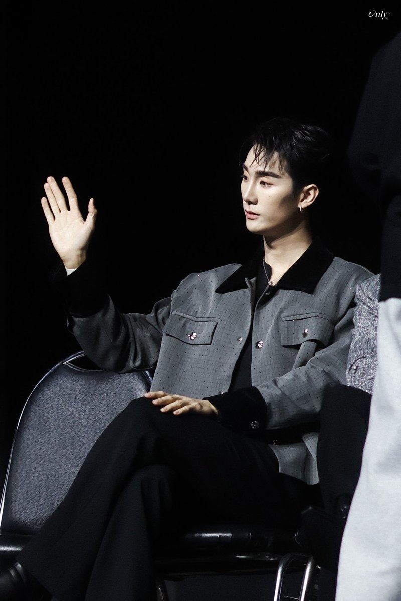 𝙊𝙣𝙡𝙮_𝙛𝙗𝙟𝙨 tweet media