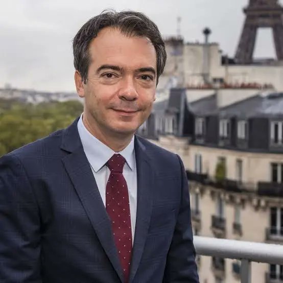 OManiaque tweet media