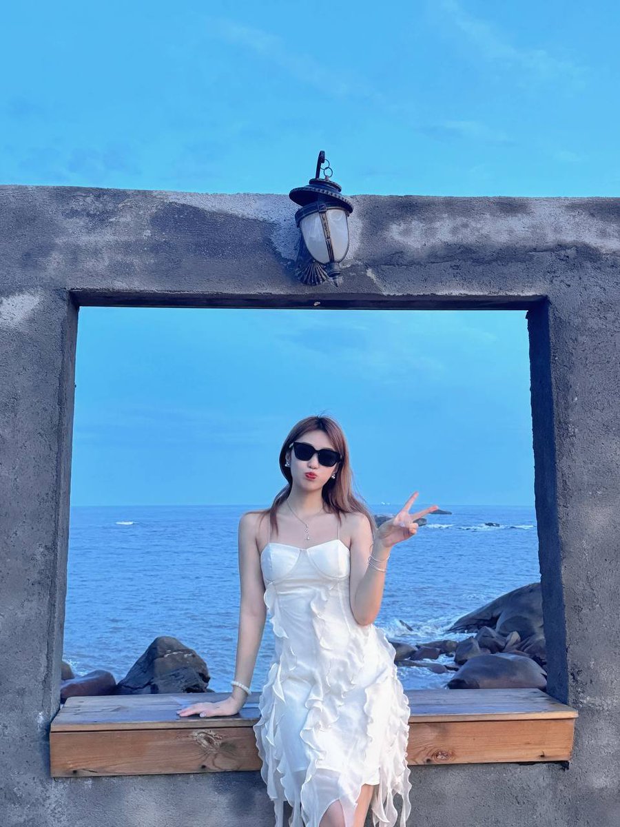 MistyBeggs's tweet photo. 您是吃CD长大的吧，相比之下我的嗓音简直是扩音器

老师001

点我头像看简介玩我或联系https://t.co/CgBLNLRuHK

保山市隆阳区保山保岫广场灵动乐源

#保山

#云南 https://t.co/v2UvdLARRz