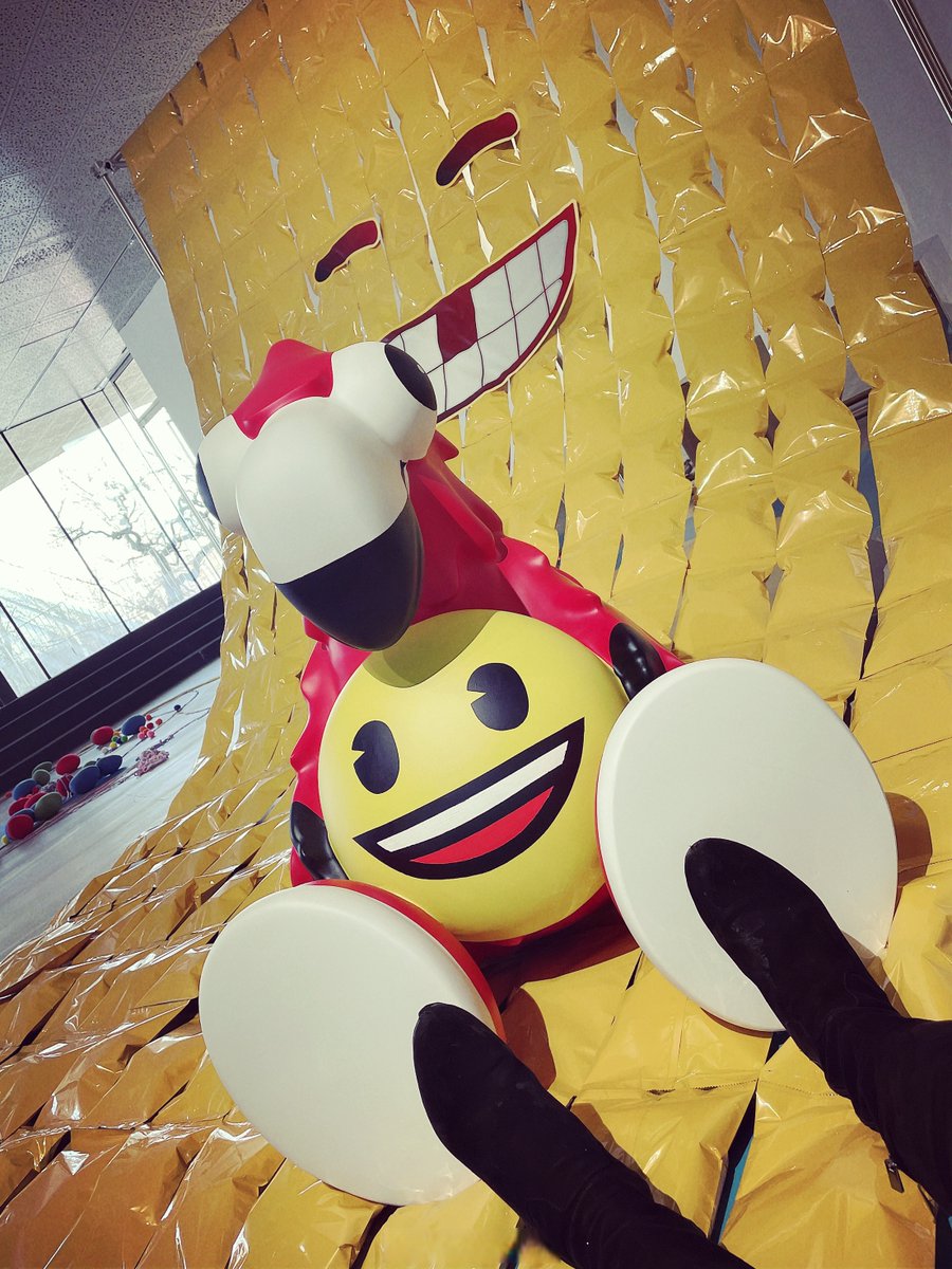 rebecca foram tweet media