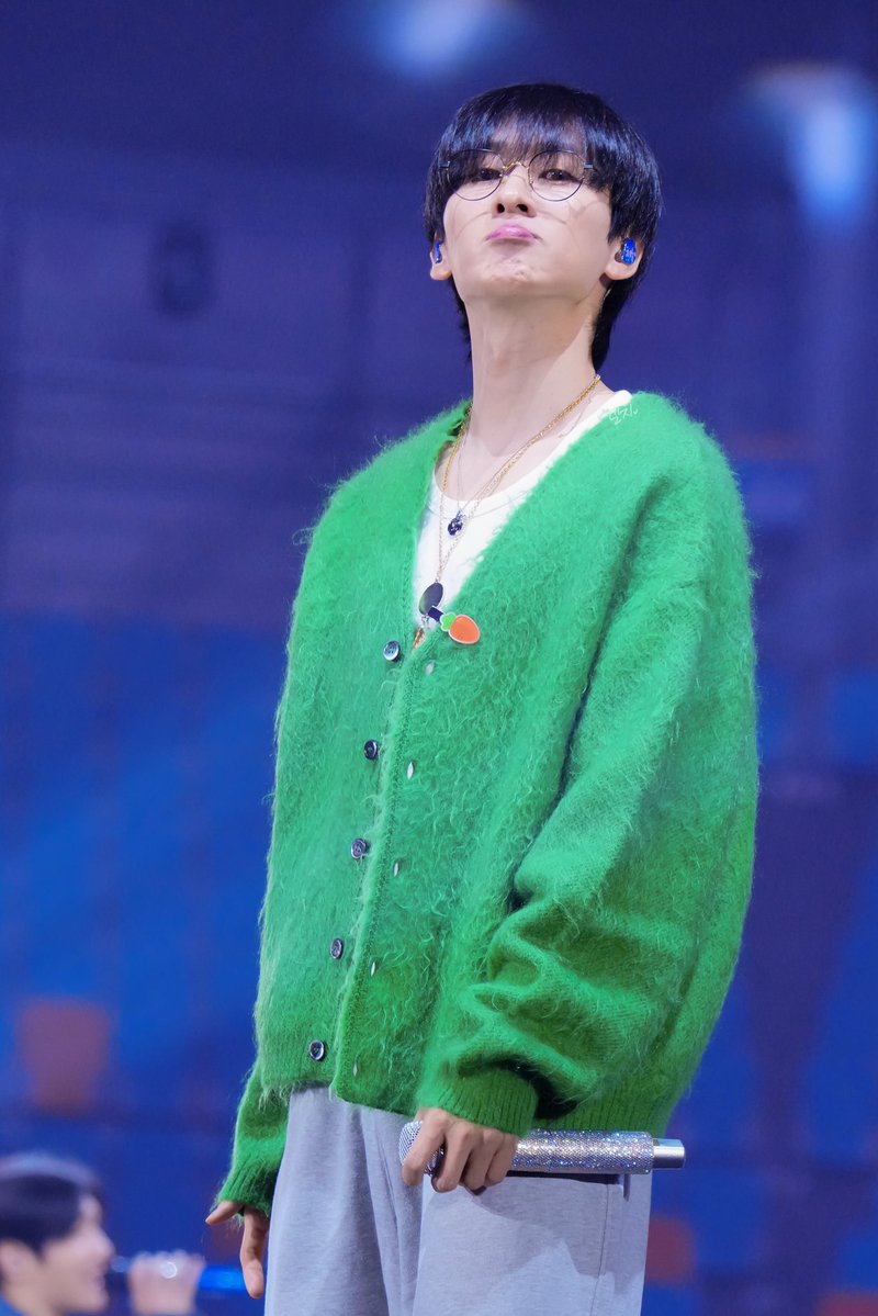 🦦켈지🌙 tweet media