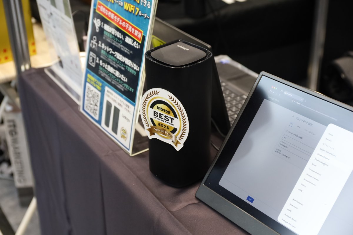 askcorp_info's tweet photo. 🌸4/4&5はASK FES 2026🌸
Linksys様 @JapanLinksys のブースではOpenWRT対応のルーター「Velop WRT Pro 7」を展示中!
今後ホワイトの製品も登場予定とのことです✨️
ぜひ会場でご覧ください🥰
#Linksys #ASKFES2026 https://t.co/kXWT0DJZ81
